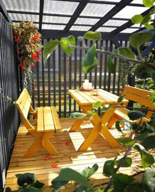 Triple Room with Balcony image 2