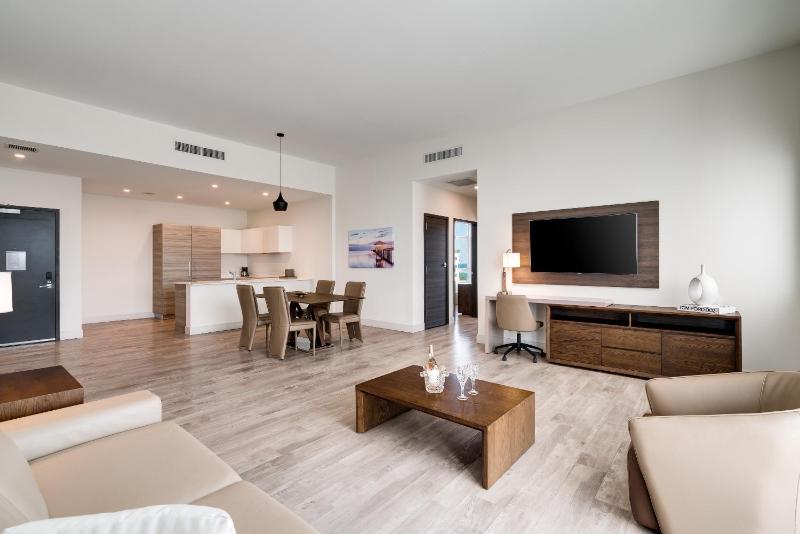 Costa Hollywood Beach Resort - An All-Suite Hotel - image 45