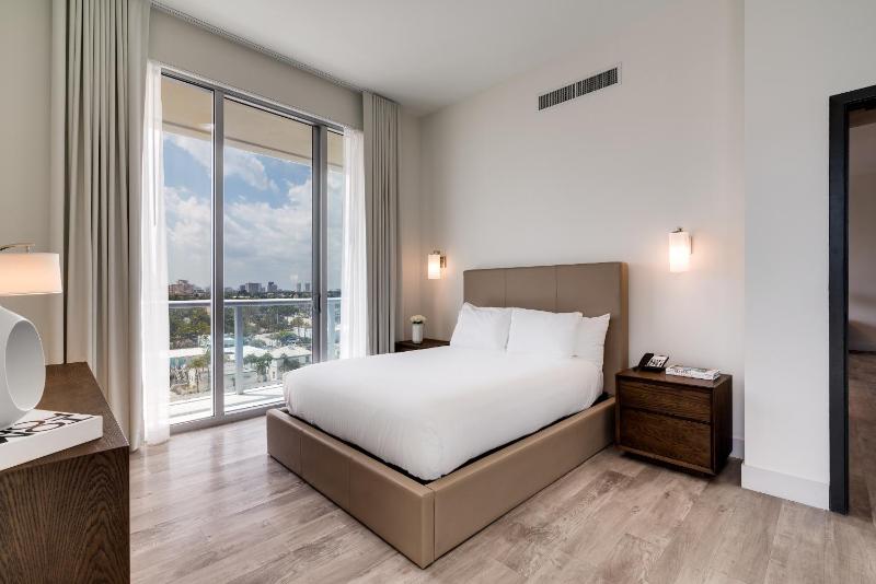 Two Bedroom Suite With Balcony and Water View image 1