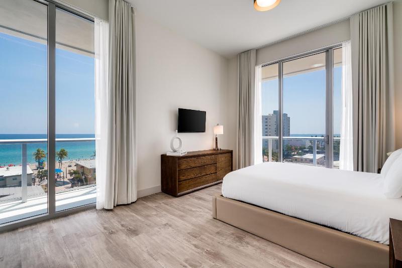 Costa Hollywood Beach Resort - An All-Suite Hotel - image 42
