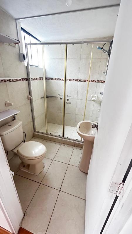 III Acogedora Habitación Privada en Miraflores City - image 3