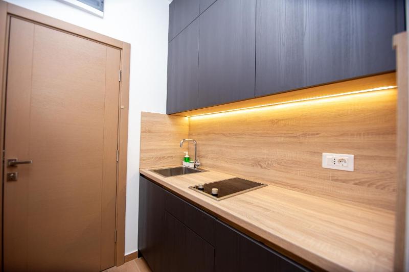 Apartments Sirena - Modern stay with free parking - image 15