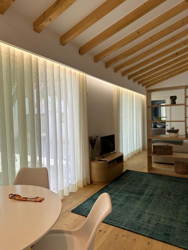 One-Bedroom House image 2