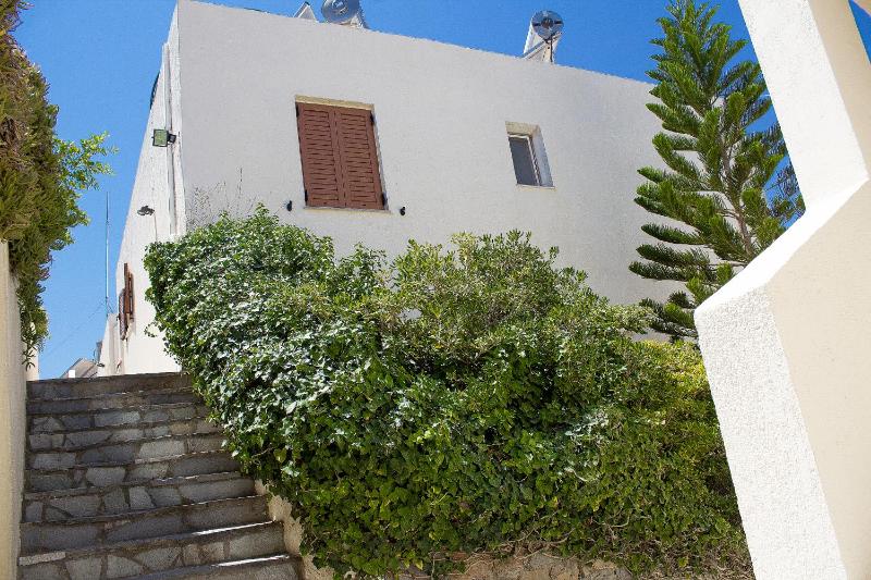 Two-Bedroom Apartment with Sea View image 3