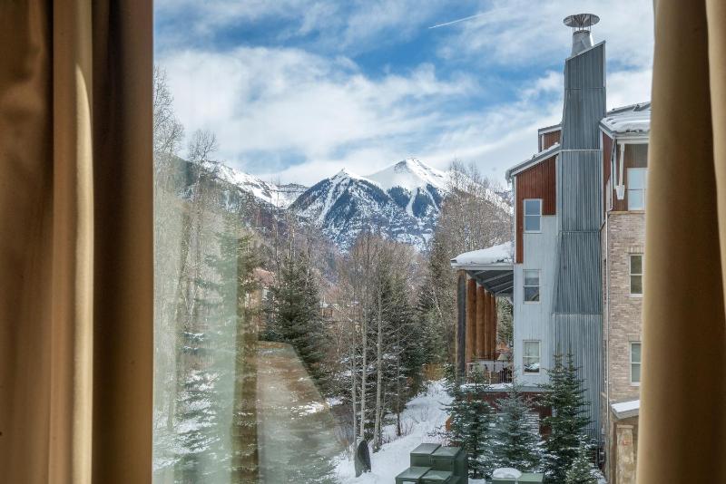 Mountainside Inn 213 by Alpine Lodging Telluride - image 12
