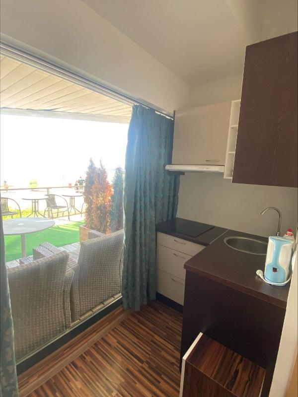 Small Double or Twin Room image 4