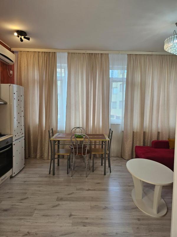 One-Bedroom Apartment - Ground Floor image 4