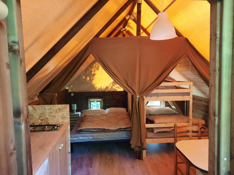 Tent image 3