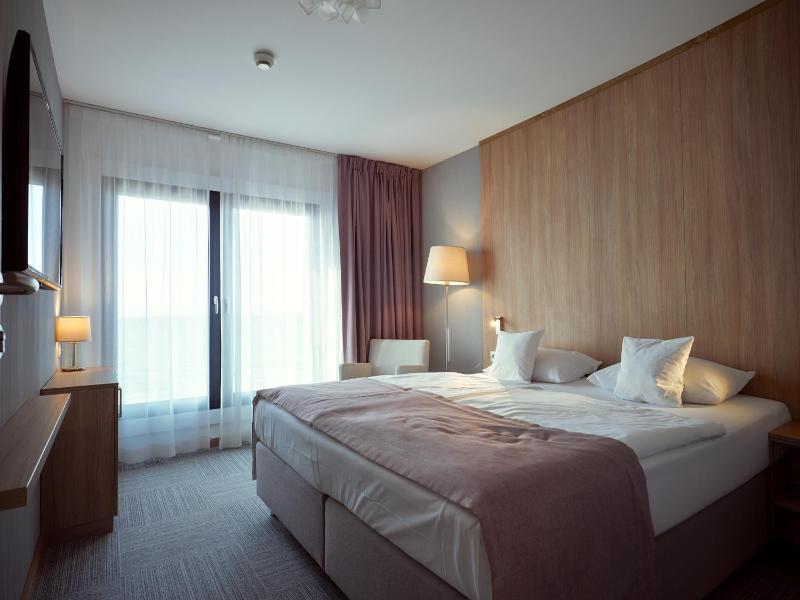 Apartment with Sea View image 4