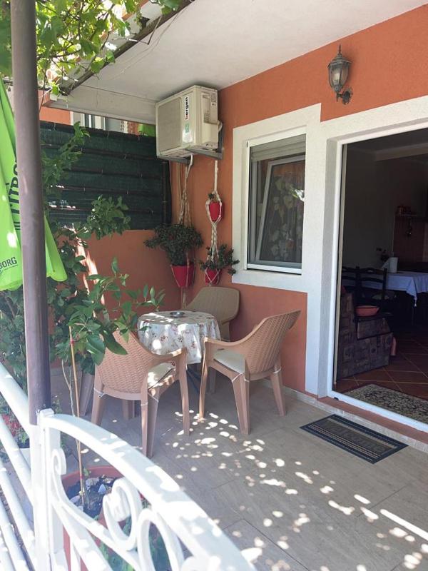 Deluxe Apartment image 1