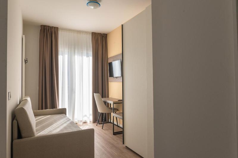 Hotel Excelsior - image 6