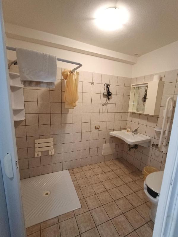 Double or Twin Room - Disability Access image 2
