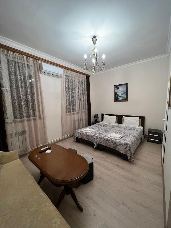 Budget Double or Twin Room image 3