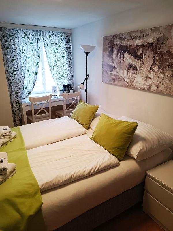 Double Room with Private External Bathroom image 3