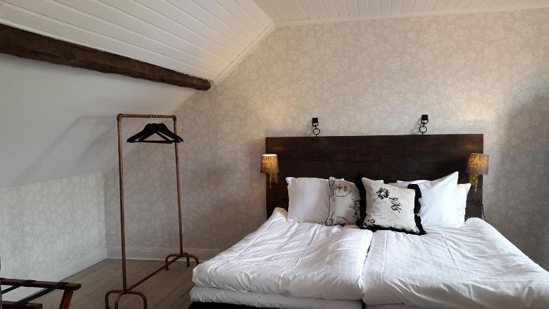 Classic Suite image 4
