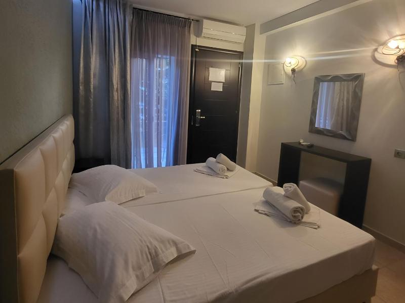 Economy Double or Twin Room image 1