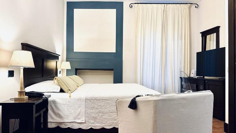 Triple Room image 4