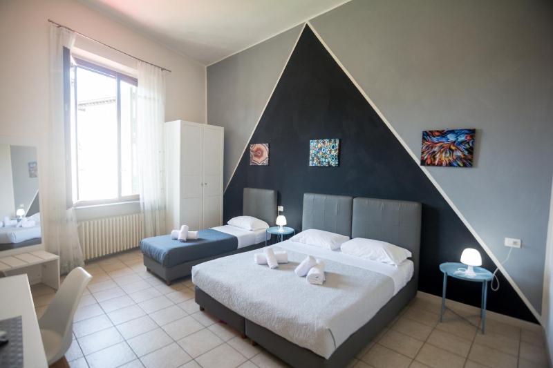 Comfort Triple Room image 3