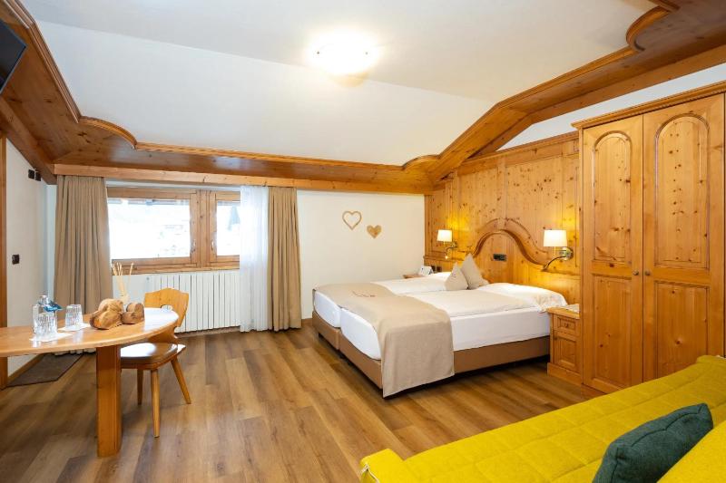 Triple Room image 4