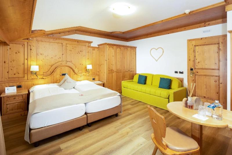 Triple Room image 1