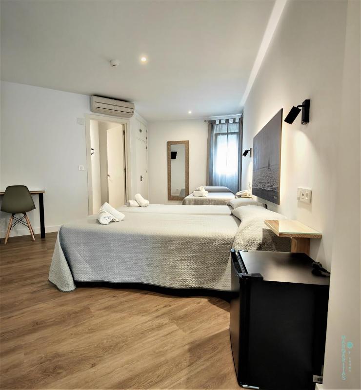 Triple Room image 2