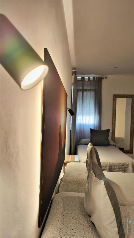Triple Room image 3