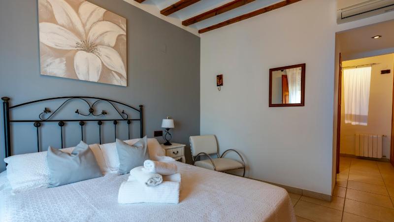 Double Room image 2