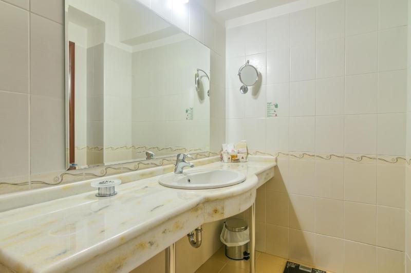 Suite image 4