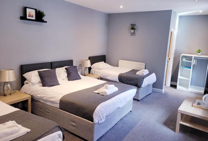 Family Double Room image 1