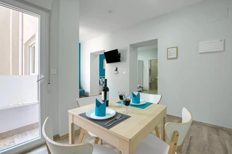 Umihouse apartamentos centro Alicante - image 48