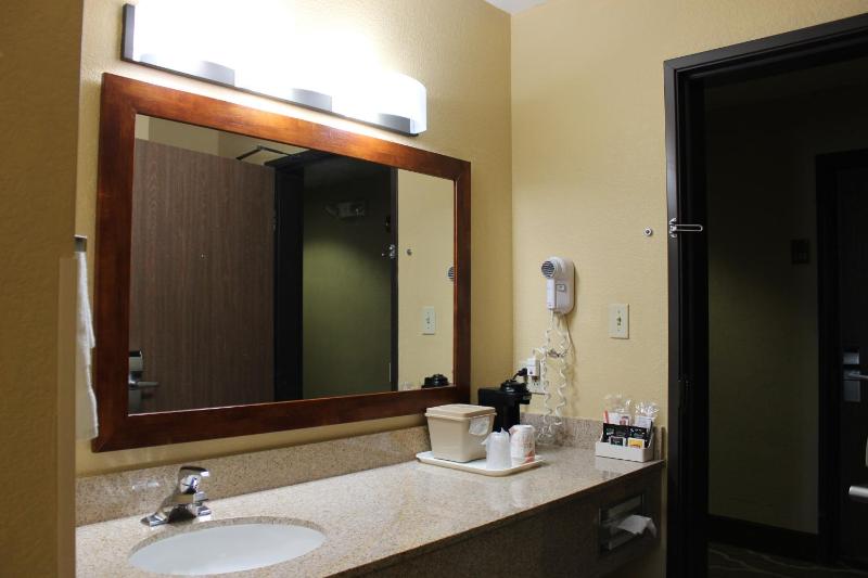 King Room - Non-Smoking image 4