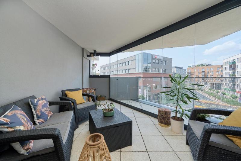 Spacious Apartment with Balcony near the Slavic Hill Wrocław by Renters Prestige Images