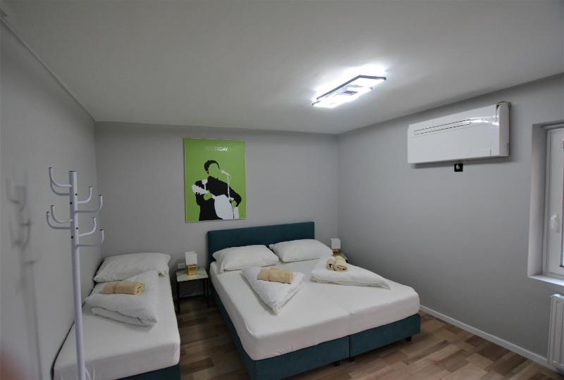 Triple Room image 1