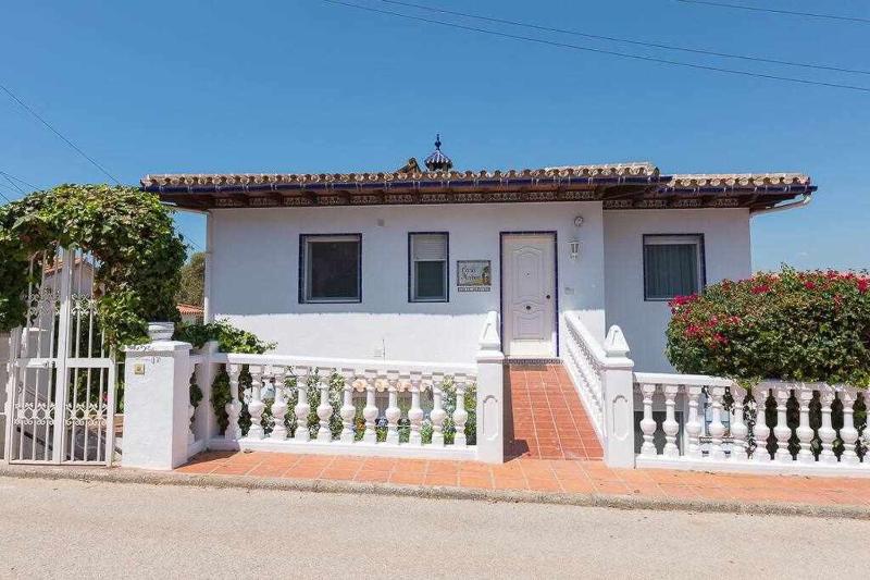 Villa María con Piscina playa y vistas - image 20