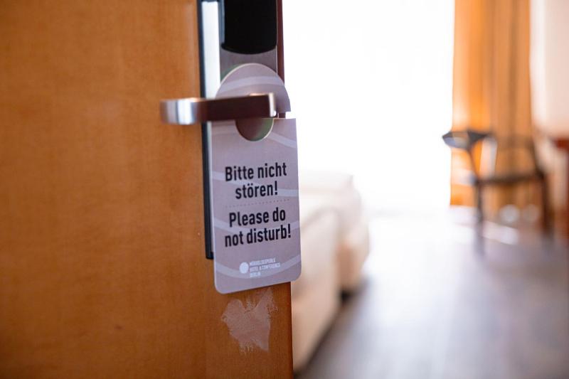 Single Room image 3