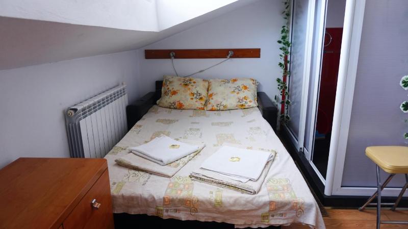 Standard Quadruple Room image 4