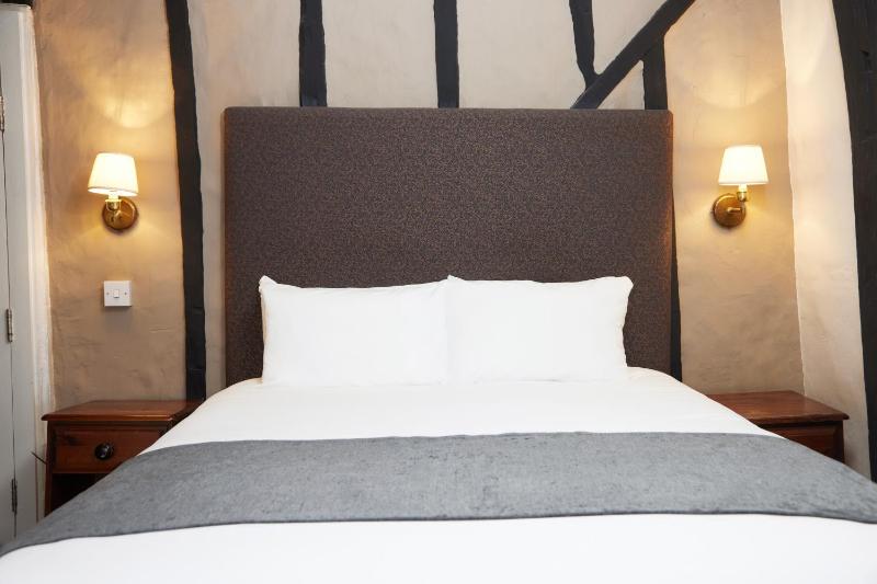 Double Room image 3