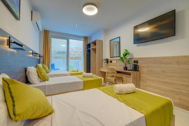 Bayside A Apartments - image 12