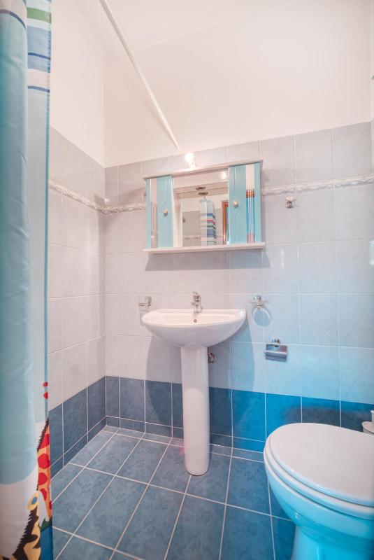 Budget Double Room image 3