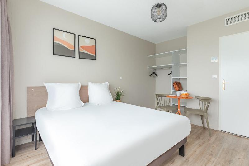 Double Studio image 4