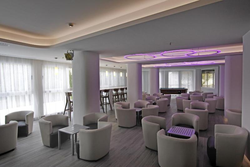 BG Pamplona - image 16