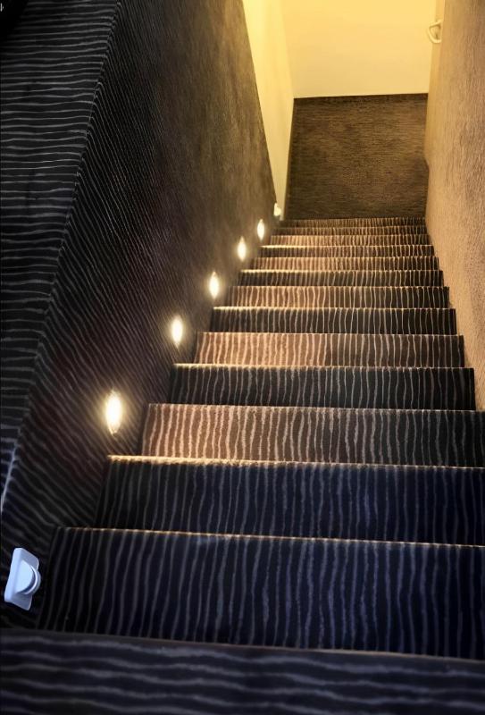 Quadruple Room with Shared Bathroom image 4