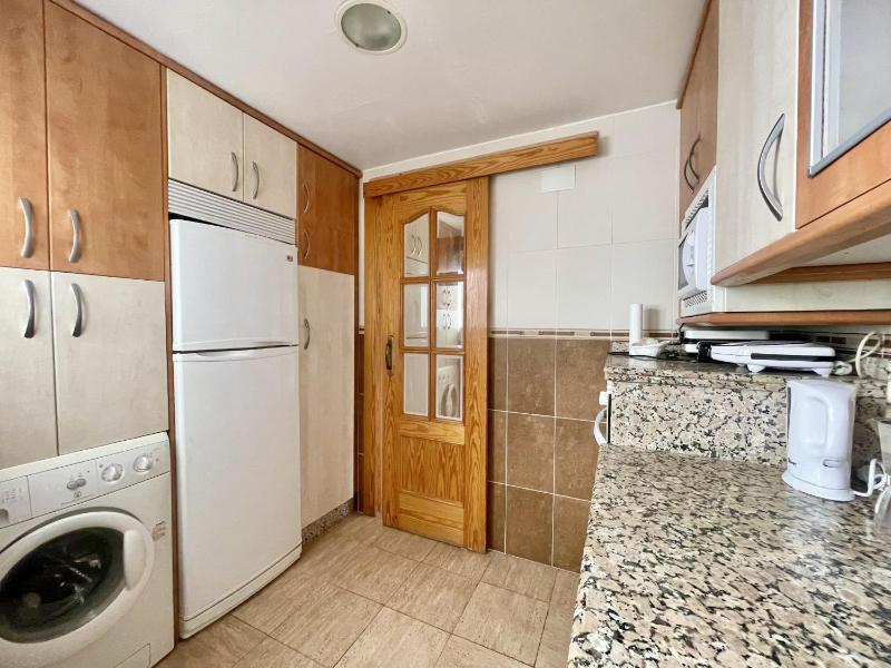 Cozy Center Apartment - image 4