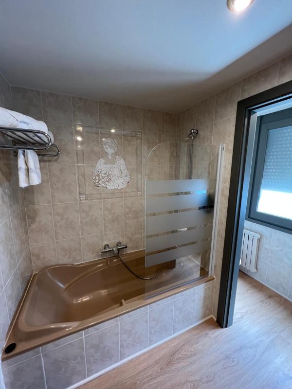 Triple Room image 4