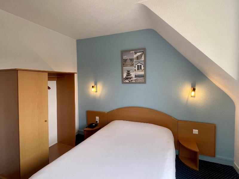 Hotel Le Progres - image 32