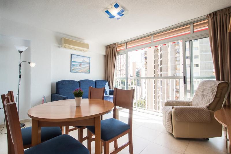 One-Bedroom Apartment image 4