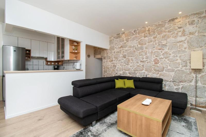 Apartment Julija - image 29