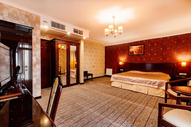 Junior Suite image 1