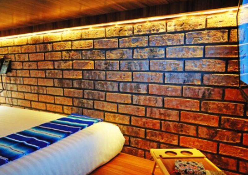 Cadillac Hotel Boutique - image 28