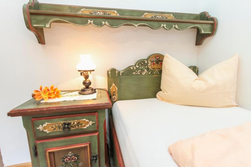 Single Room with Balcony image 1